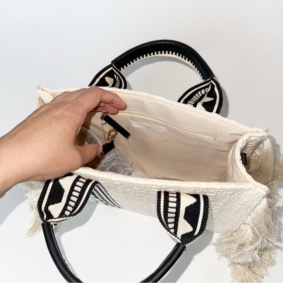 Fringe shopper bag - Picture 11 of 13